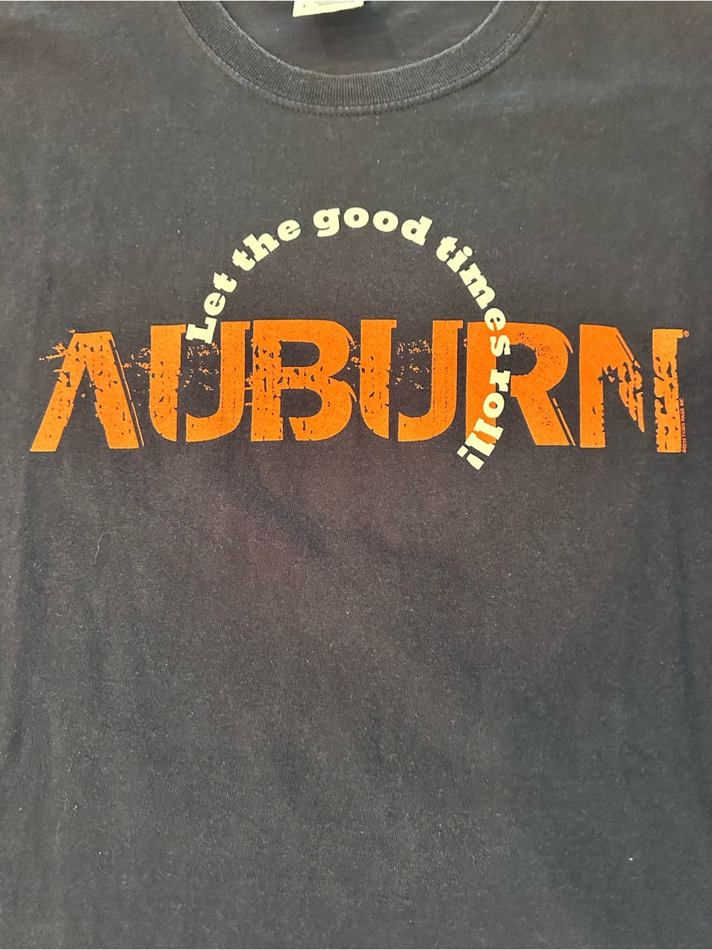 Gildan Navy Short-Sleeve Tee with Orange Auburn Graphic - Picture 3 of 7